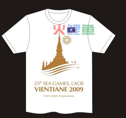 南航学生自己进行创意t恤制作纪念大学生活