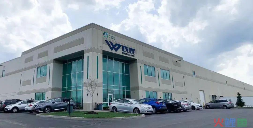 厉害！仓库内景首曝光，原来中国跨境电商的海外仓里都是机器人了(跨境仓储事实)