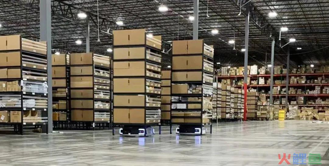 厉害！仓库内景首曝光，原来中国跨境电商的海外仓里都是机器人了(跨境仓储事实)
