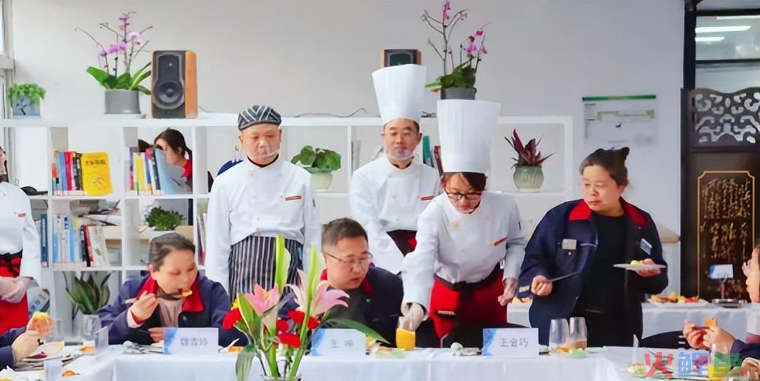 冷餐会活动主题有哪些（解析万邦医药冷餐活动传递企业温度）