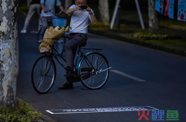 网易云音乐又出乐评书，每一句都是人生故事！