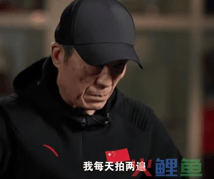 张艺谋的“废话文学”文案火了，越看越上头