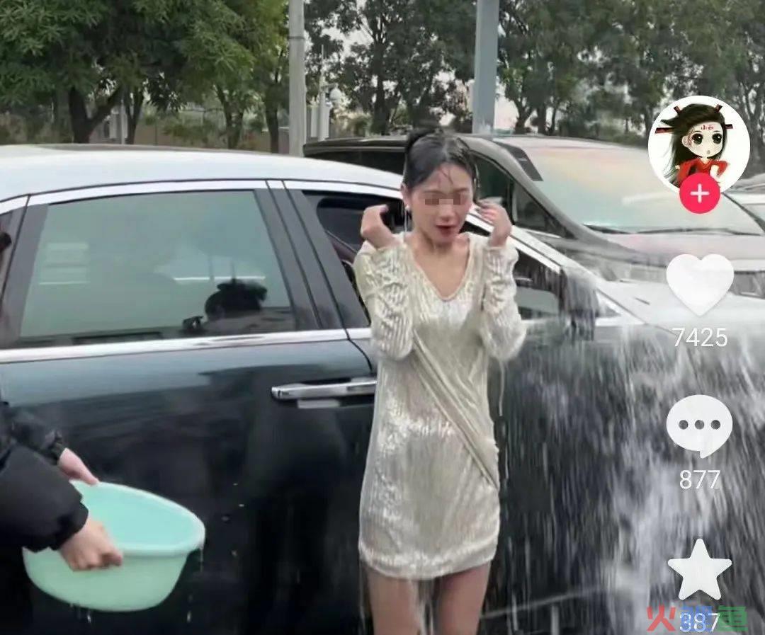 被扔臭鸡蛋的女网红，78亿身价全是炒作出来的？