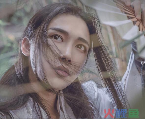 最“俊美”淘宝卖家，靠直播和短视频圈粉，上架秒光，年销3000万