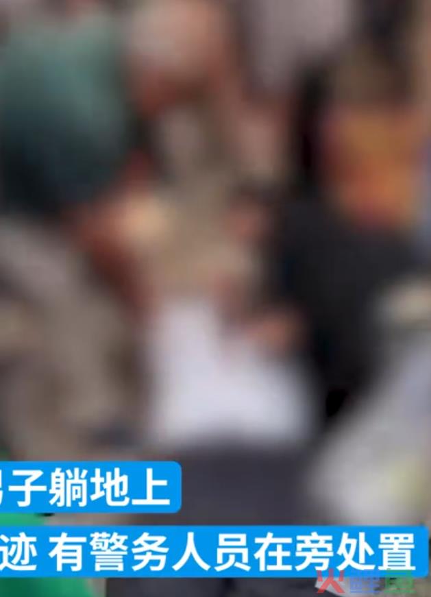 云南陆良县一“网红”被人当街刺死，当地人：双方树敌已久，相关部分：犯罪怀疑人已被就地抓获