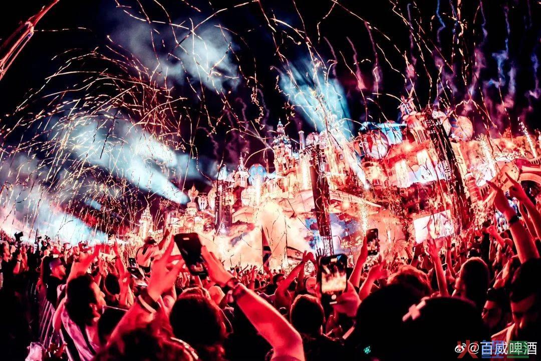 当消费者陷入倦怠，夏日特饮如何出圈？