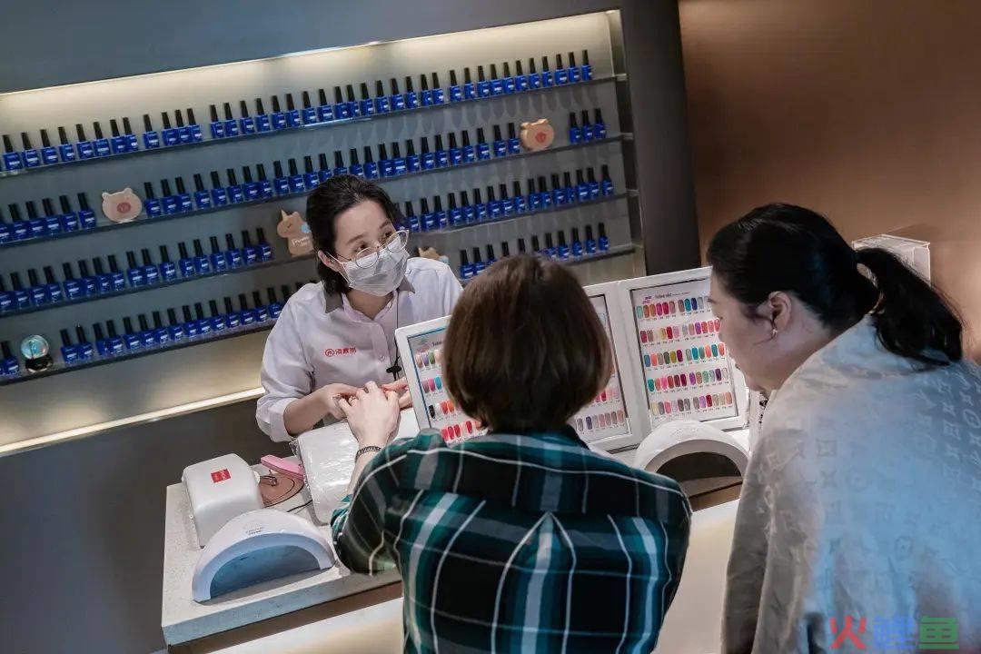 海底“捞”出半年最大利润