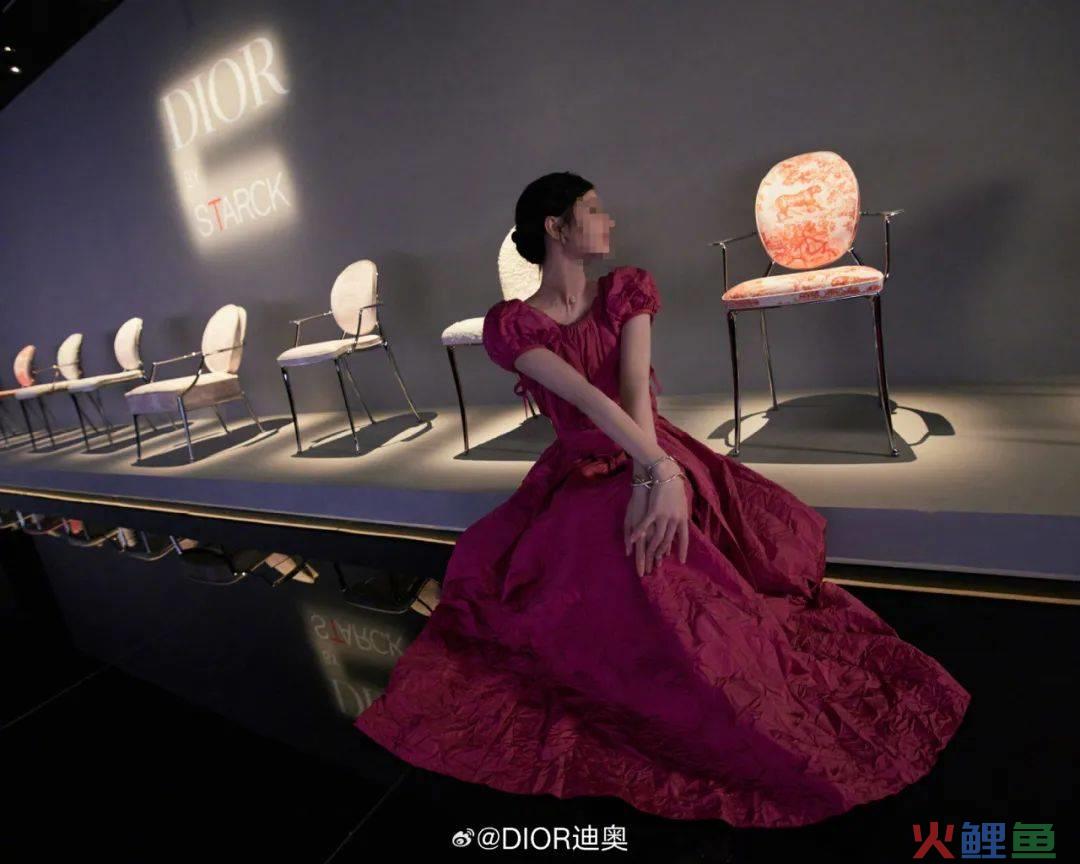 周杰伦Dior霸屏的那一夜，只有Prada满眼是泪