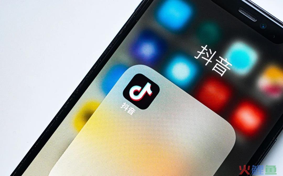 抖音PK美团到店   2024年开打堑壕战