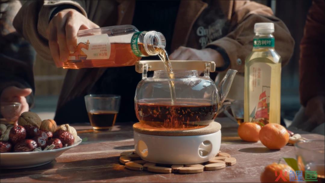 围炉煮东方树叶？“预泡茶”广告为何引发消费者不适