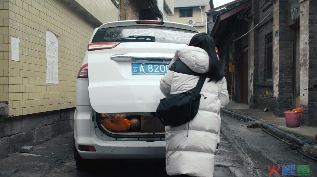 更懂情绪价值的品牌公益传播 从淘宝「家乡宝贝请上车」说起